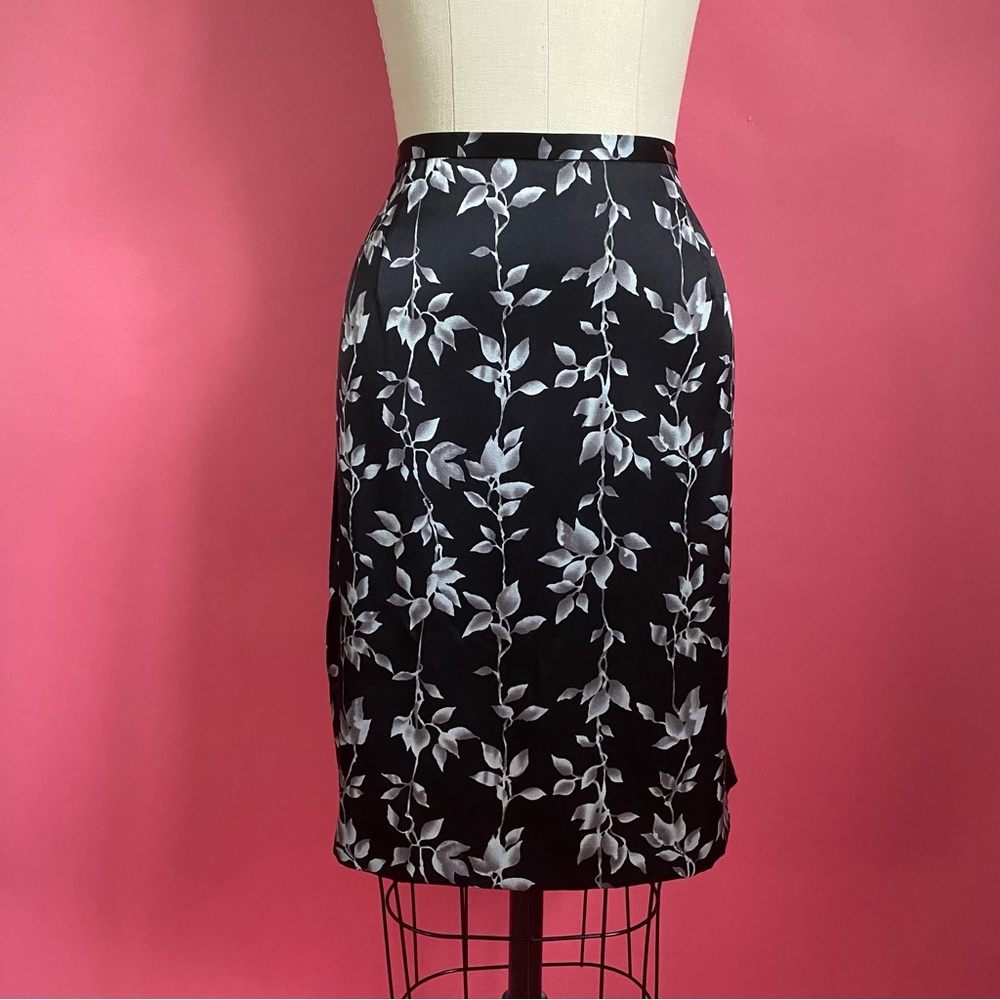Vintage 90s/Y2K SILK Charmeuse Floral Goth FairyCore Mini Skirt Side Slits 12